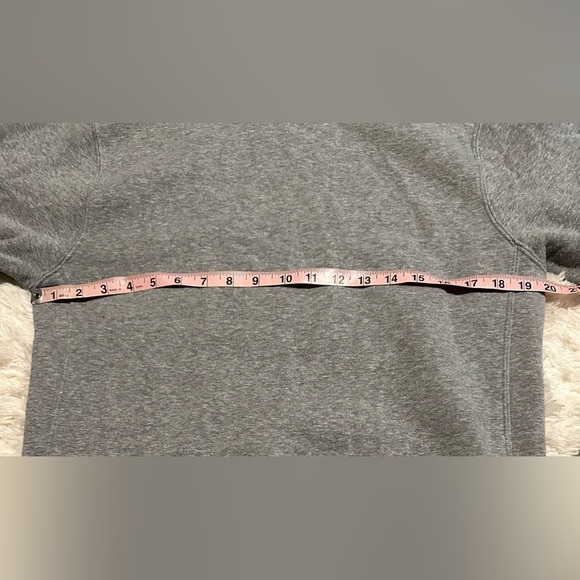 Nike Men’s Size Small (Oversized Fits Like Medium) Gray Hoodie EUC - Picture 7 of 8